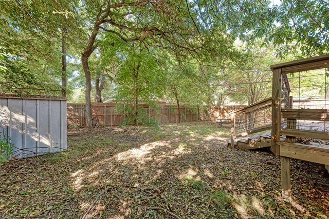 1805 Mohle DR B, Austin, TX 78703