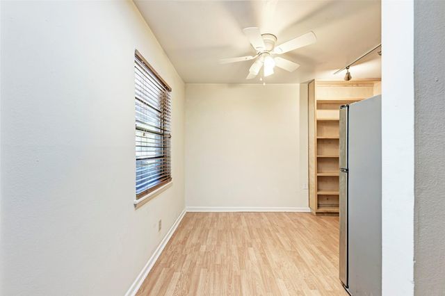 1805 Mohle DR B, Austin, TX 78703
