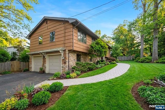 45 Lenox Avenue, Demarest, NJ 07627