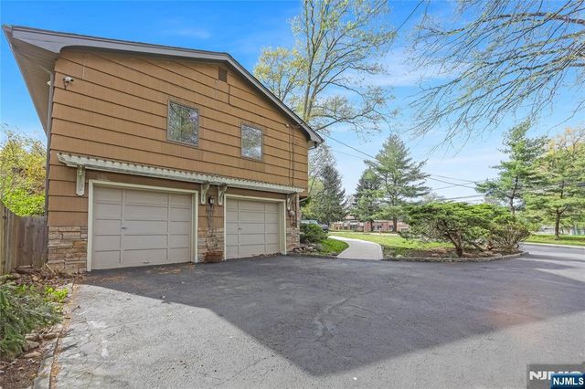 45 Lenox Avenue, Demarest, NJ 07627