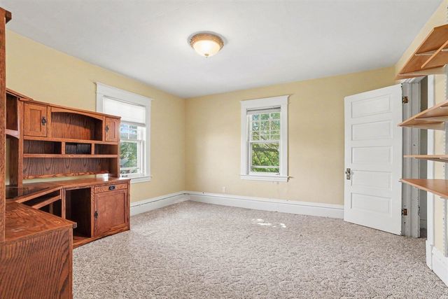 1330 W Maple Street, Kalamazoo, MI 49008