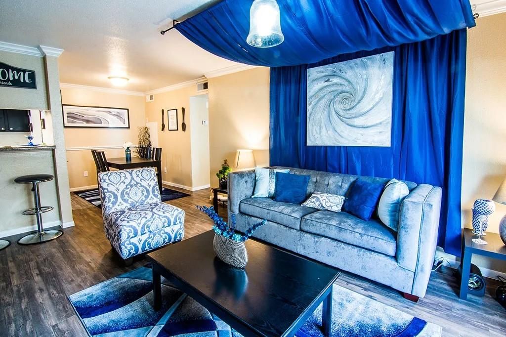 424 S Bender Avenue 308, Humble, TX 77338