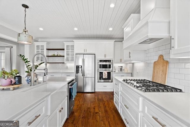 893 Everett Springs Road SW, Calhoun, GA 30701