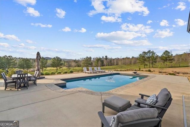 893 Everett Springs Road SW, Calhoun, GA 30701