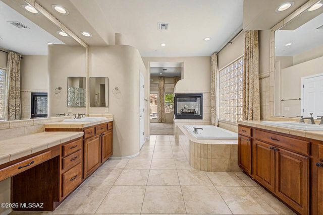 13795 N Keystone Springs, Oro Valley, AZ 85755