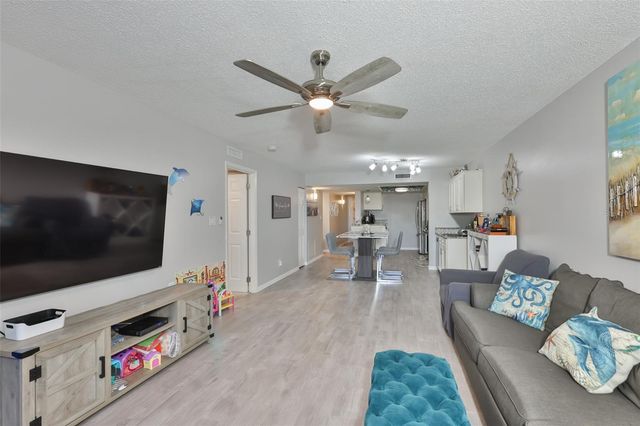 5400 PARK STREET N 208, St Petersburg, FL 33709