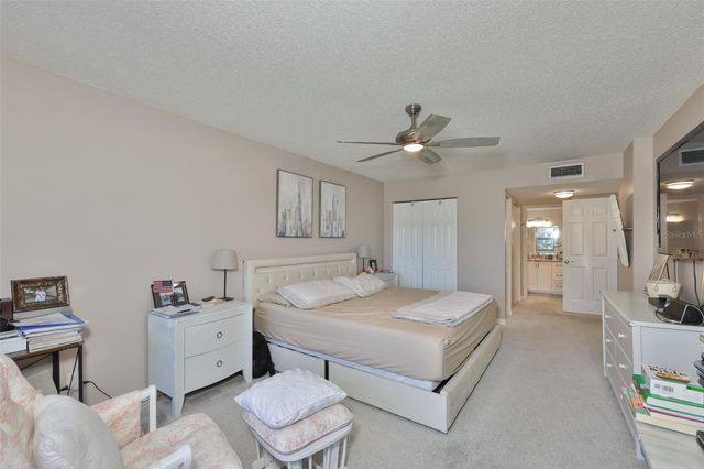 5400 PARK STREET N 208, St Petersburg, FL 33709