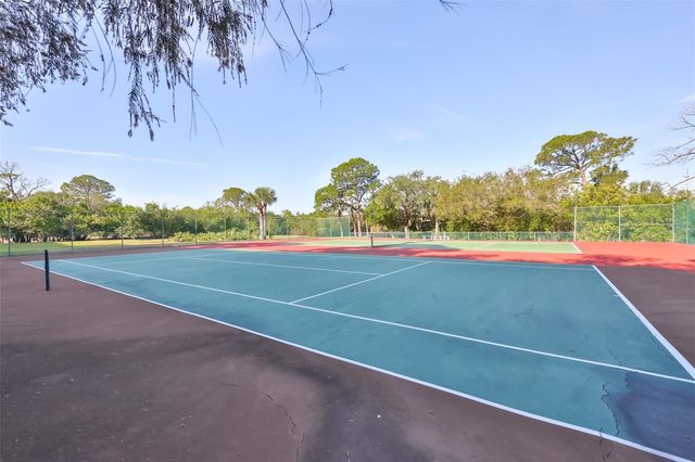 5400 PARK STREET N 208, St Petersburg, FL 33709