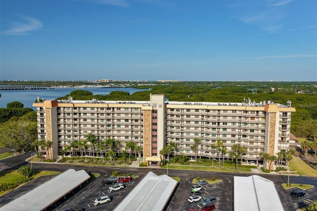 5400 PARK STREET N 208, St Petersburg, FL 33709