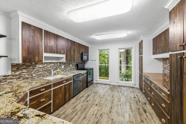 2218 J Warren Road, Cornelia, GA 30531