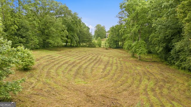 2218 J Warren Road, Cornelia, GA 30531