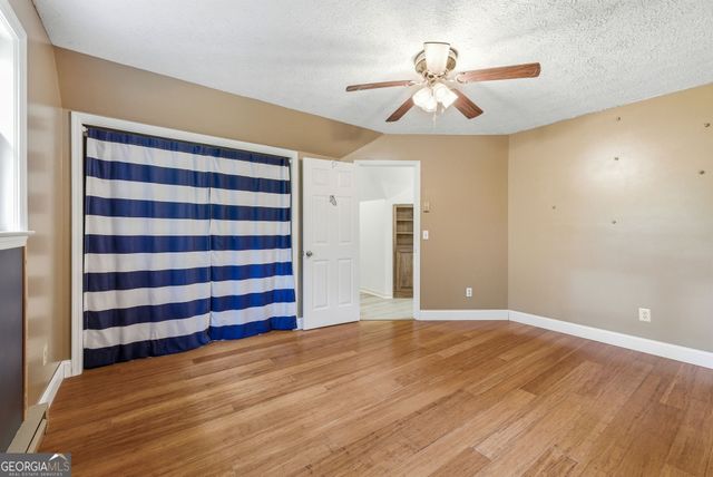 2218 J Warren Road, Cornelia, GA 30531