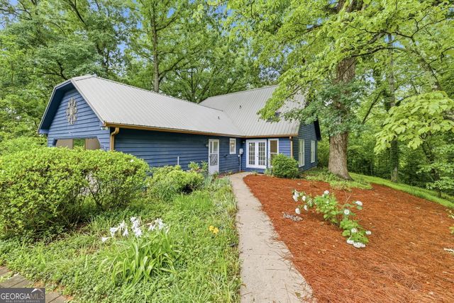 2218 J Warren Road, Cornelia, GA 30531