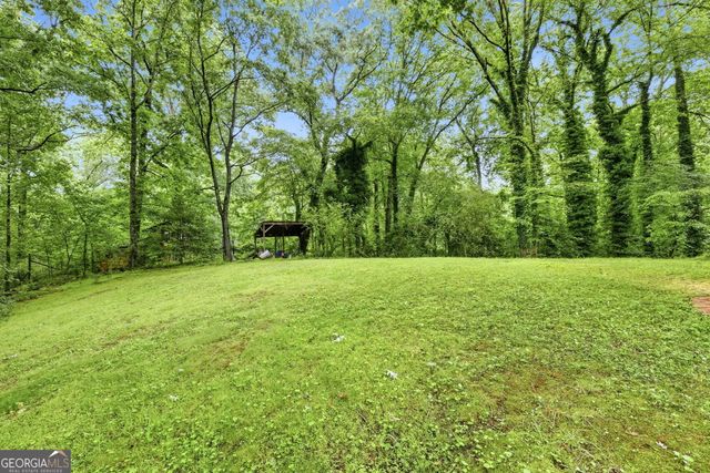 2218 J Warren Road, Cornelia, GA 30531