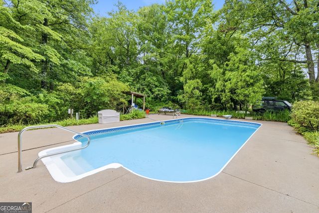 2218 J Warren Road, Cornelia, GA 30531