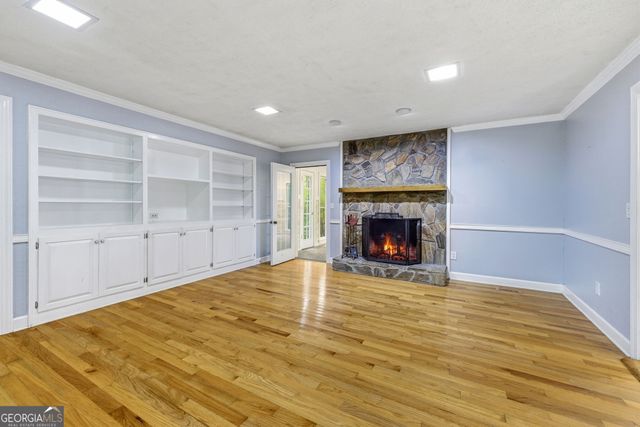 2218 J Warren Road, Cornelia, GA 30531