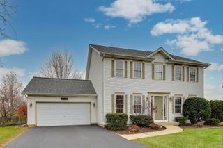 25023 W Round Barn Road, Plainfield, IL 60585