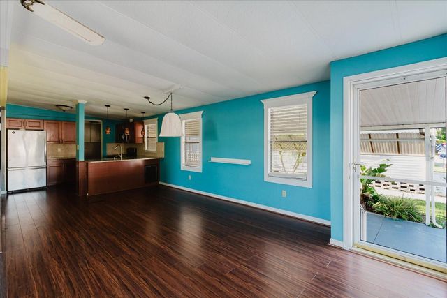 372 COBIA WAY, Oldsmar, FL 34677