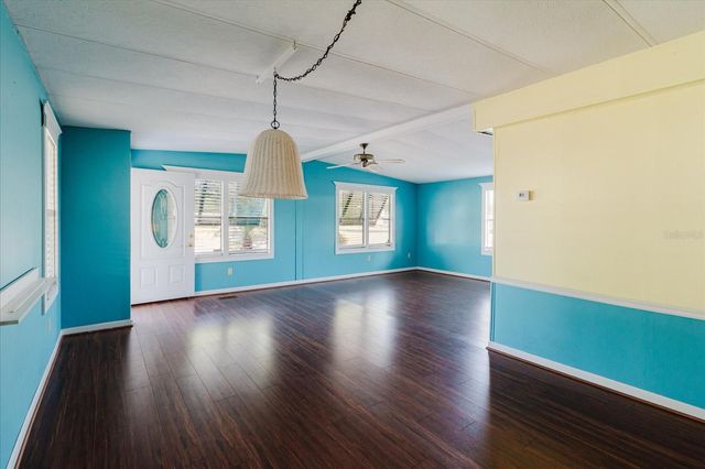 372 COBIA WAY, Oldsmar, FL 34677