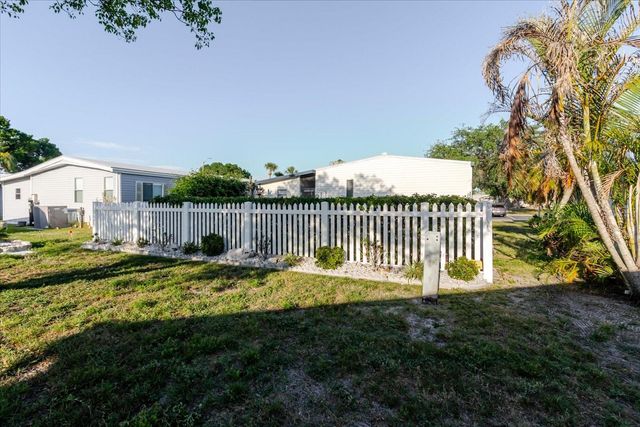 372 COBIA WAY, Oldsmar, FL 34677