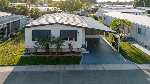 372 COBIA WAY, Oldsmar, FL 34677