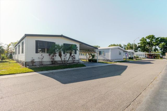 372 COBIA WAY, Oldsmar, FL 34677