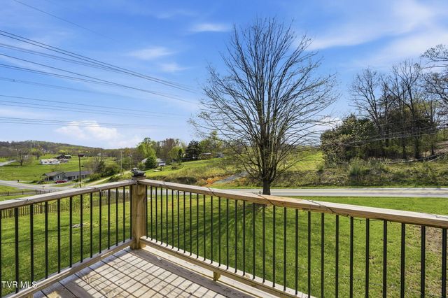 435 Oak Grove Road, Gray, TN 37615