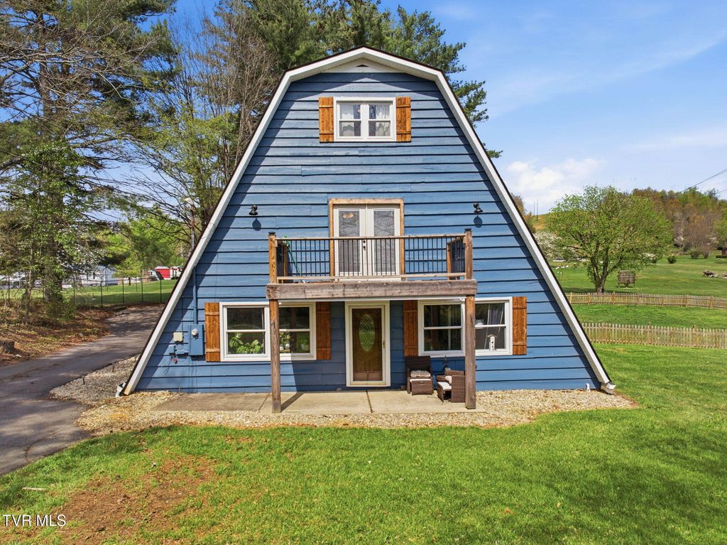 435 Oak Grove Road, Gray, TN 37615