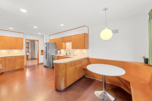 1818 Highland Ave, Salina, KS 67401