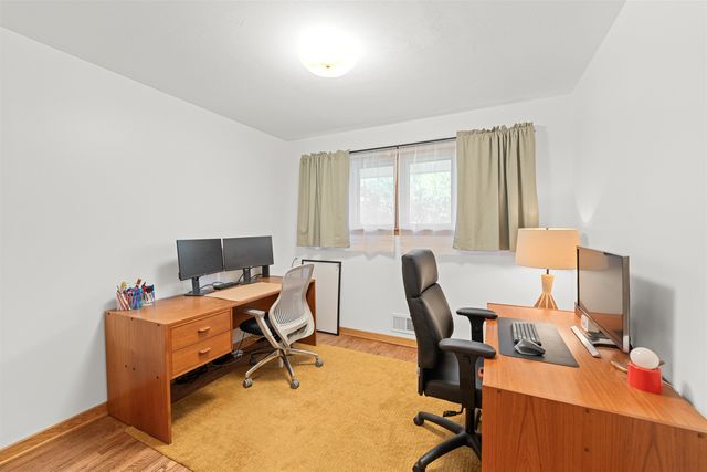 1818 Highland Ave, Salina, KS 67401