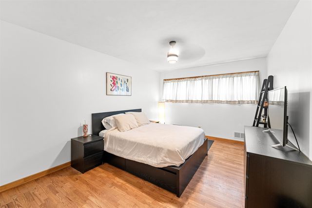 1818 Highland Ave, Salina, KS 67401