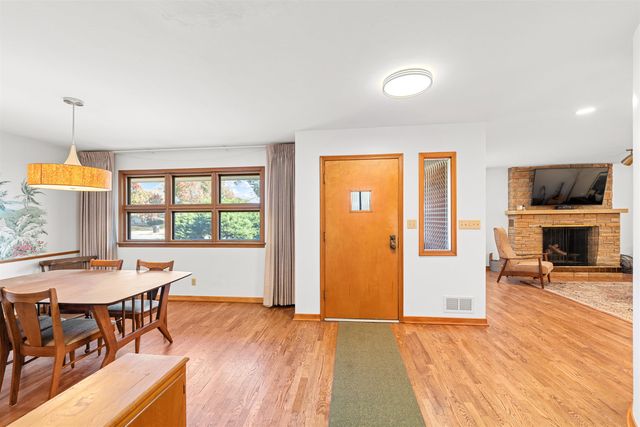 1818 Highland Ave, Salina, KS 67401