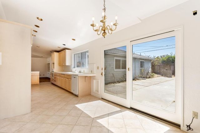 208 Angelus Drive, Salinas, CA 93906