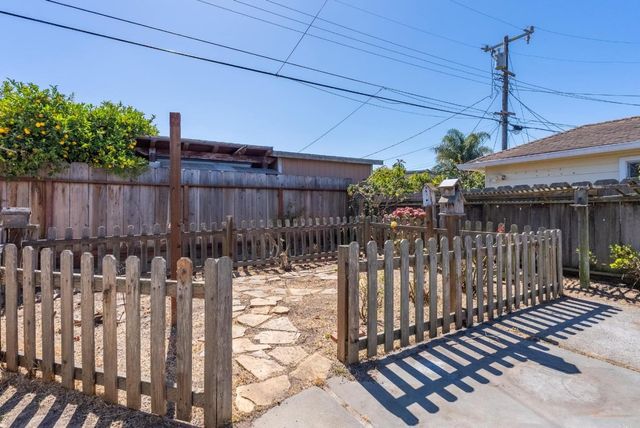 208 Angelus Drive, Salinas, CA 93906