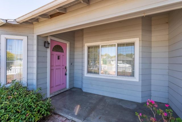 208 Angelus Drive, Salinas, CA 93906