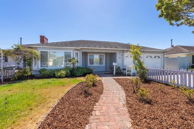 208 Angelus Drive, Salinas, CA 93906