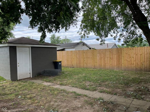 3611 E Lynn Street, Anderson, IN 46013