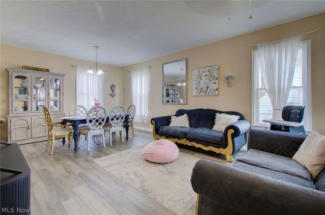 319 W Oxford Street, Alliance, OH 44601