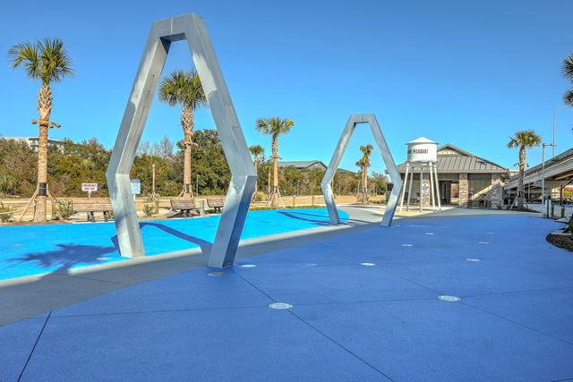 386 5th Avenue, Mount Pleasant, SC 29464