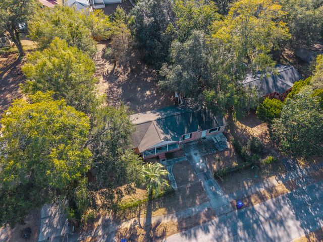 386 5th Avenue, Mount Pleasant, SC 29464