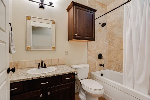 3501 Pursley RD, Dripping Springs, TX 78620