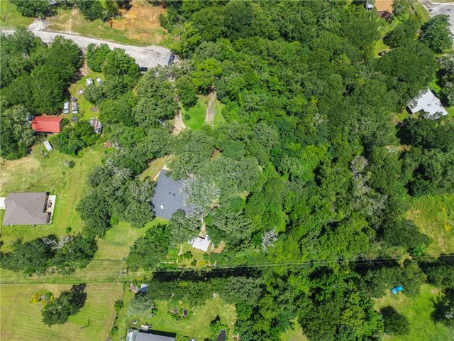 1209 Deer Crossing Court, Bryan, TX 77807