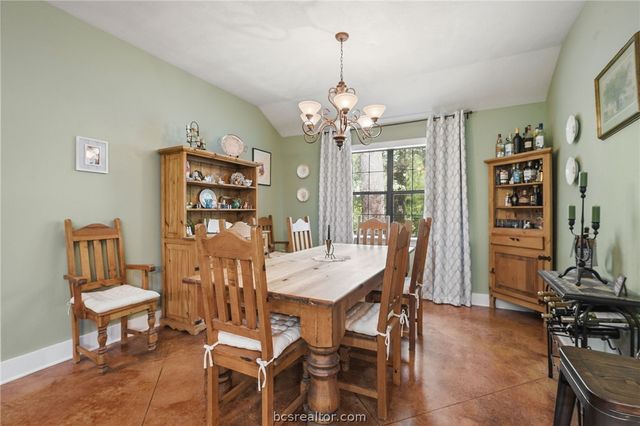 1209 Deer Crossing Court, Bryan, TX 77807