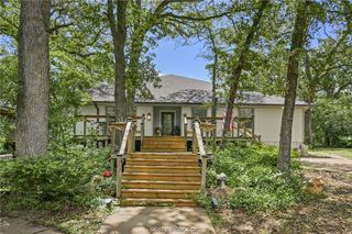 1209 Deer Crossing Court, Bryan, TX 77807