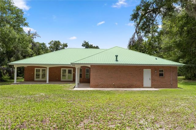 1908 S FARM ROAD, Deland, FL 32720