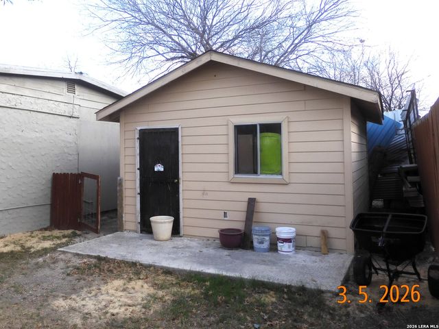 501 SW 34th, San Antonio, TX 78237