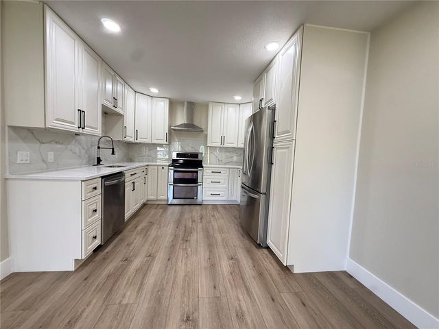 10501 HARDWOOD COURT, Port Richey, FL 34668