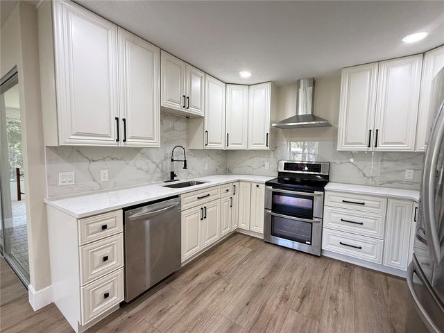 10501 HARDWOOD COURT, Port Richey, FL 34668