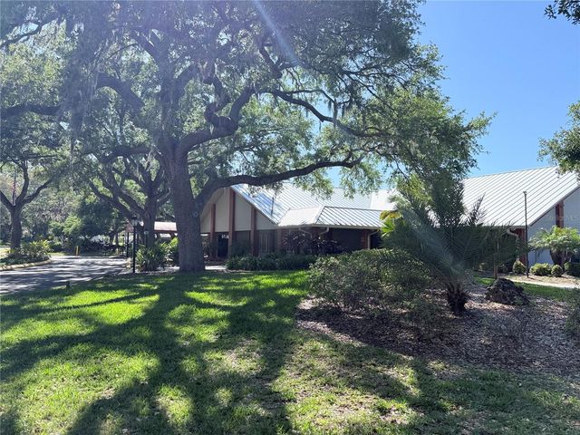 10501 HARDWOOD COURT, Port Richey, FL 34668