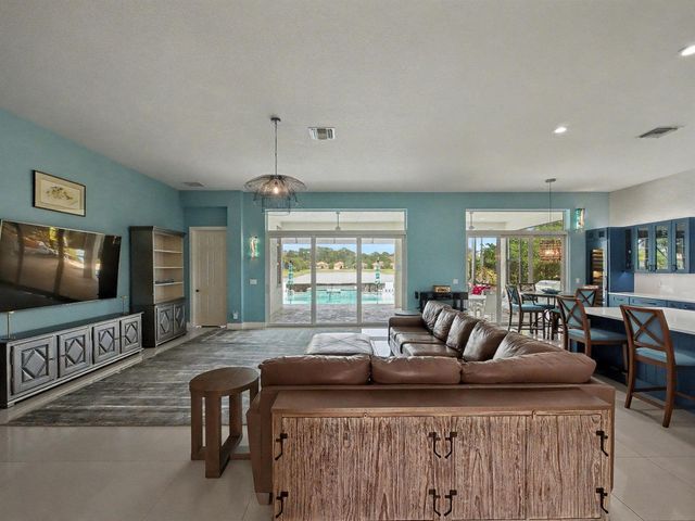 21833 SW Tivolo Way, Port St. Lucie, FL 34986